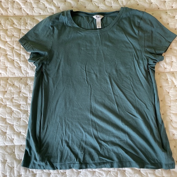 Thyme nursing Shirt. - Picture 3 of 4